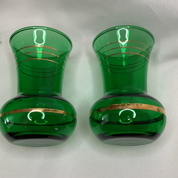 Set of 4 vintage MCM Anchor Hocking Emerald Green Bud Vases with gold leaf trim - Picture 6 of 9